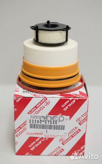 Фильтр топливный 2339051030 toyota