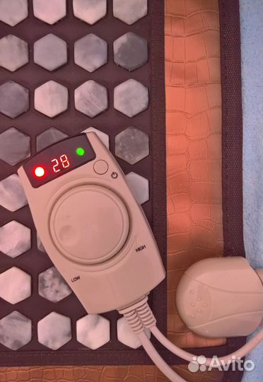 Нефритовый коврик с подогревом