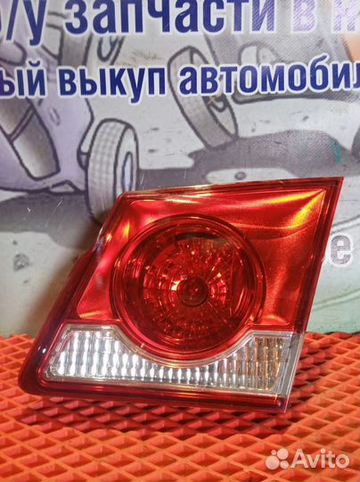 Фонарь задний правый Chevrolet Cruze