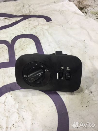 Блок управления светом Chery Very