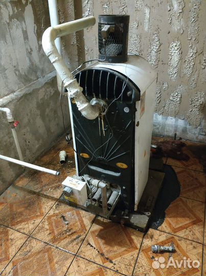 Газовый котел напольный бу