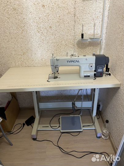 Промышленная швейная машина typical