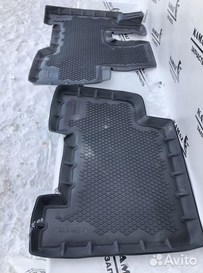 Коврики на Камаз 54901 из 2-х частей