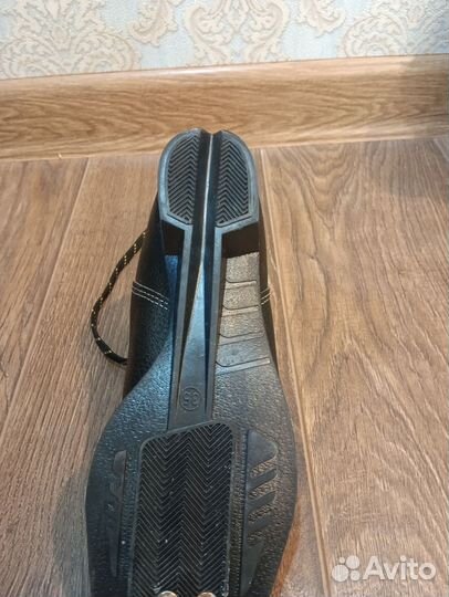 Лыжные ботинки spine 35