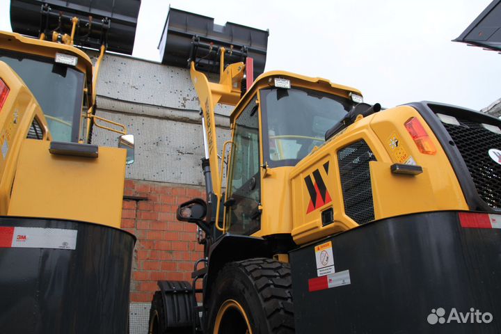 Фронтальный погрузчик Worker ZL30, 2023