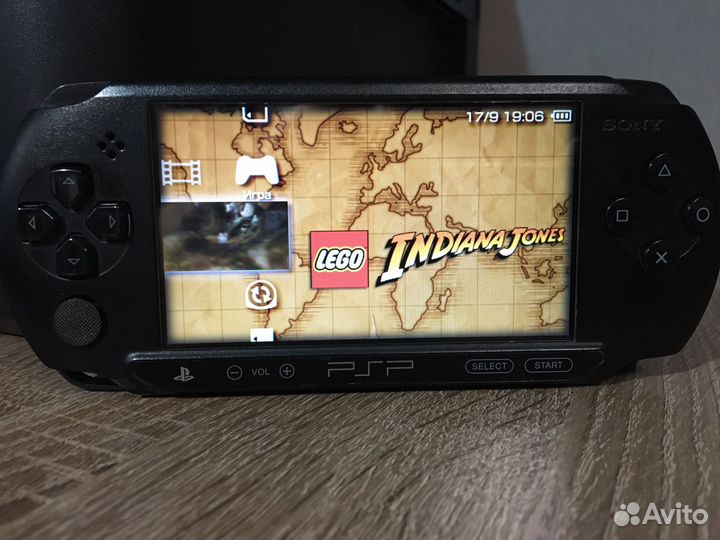 Sony PSP e1008 street