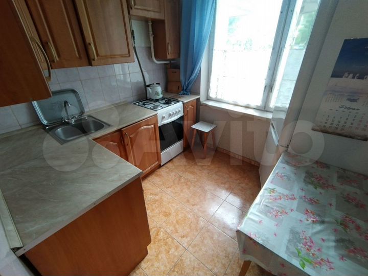 2-к. квартира, 44 м², 1/9 эт.