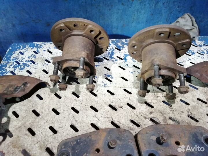 Ступица задняя Opel Zafira B Astra H Meriva B