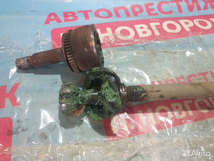 Привод передний правый Хендай Гетс