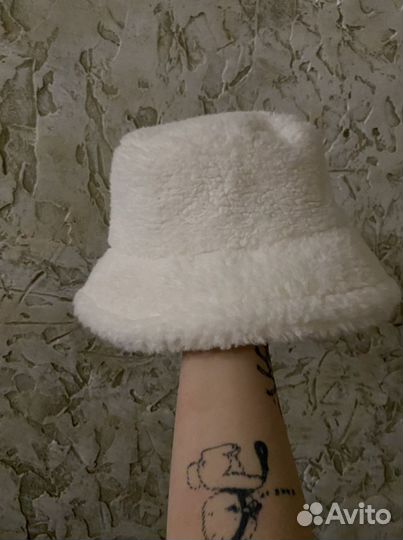 Шляпа плюшевая