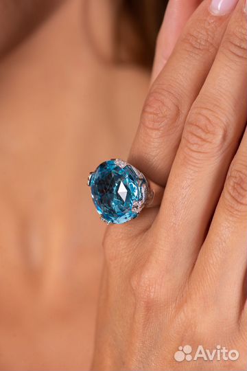Кольцо Bvlgari Parentesi Cocktail Blue Topaz Ring