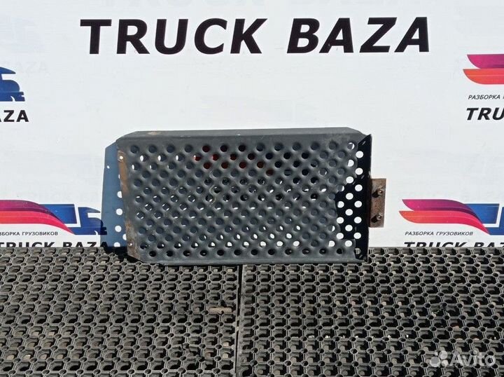 Трап за кабиной