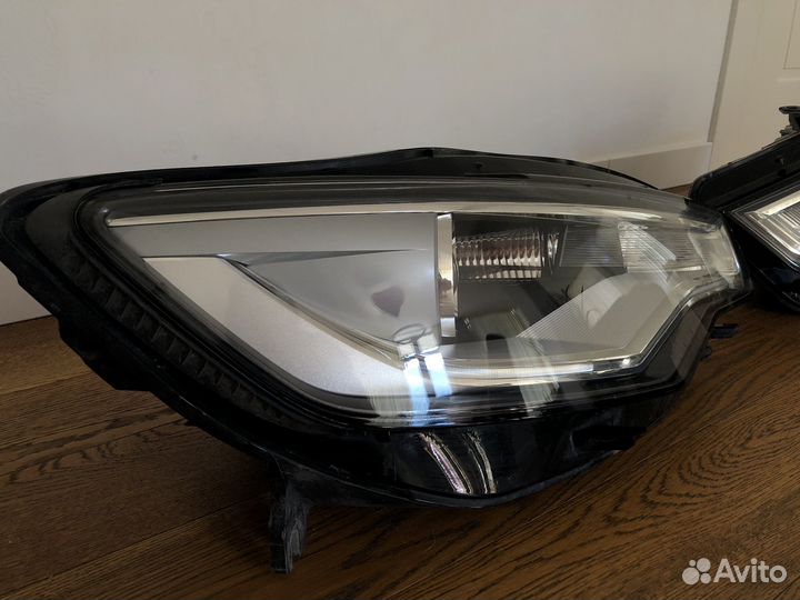 Комплект фар для Audi A6 C7 оригинал