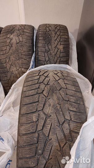 Nokian Tyres Hakkapeliitta 7 245/45 R18