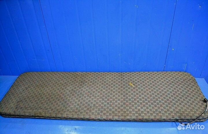 Спальник в кабину на заднюю стенку volvo FH12 1-se