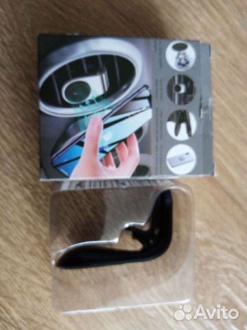 Автомобильный магнитный держатель для телефона