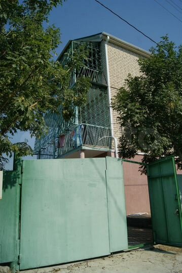 Дом 136 м² на участке 5 сот.