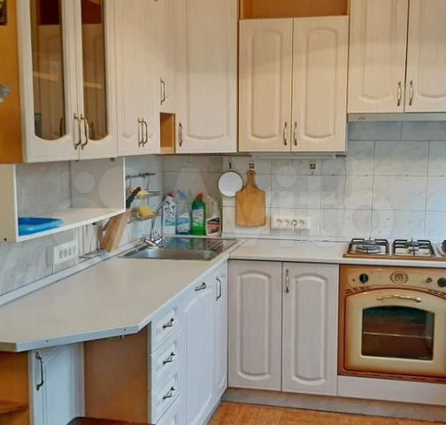 3-к. квартира, 60 м², 5/5 эт.