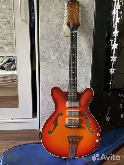 12-ти струнная электрогитара Мария Ритм (СССР)