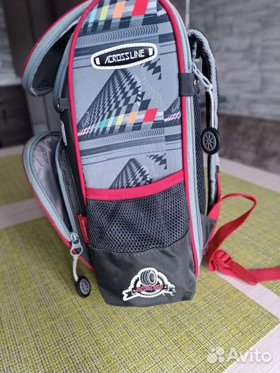 Школьный рюкзак для мальчика