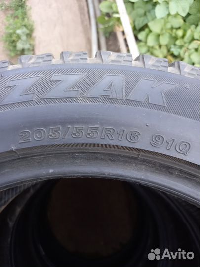 Bridgestone Blizzak WS90 205/55 R16