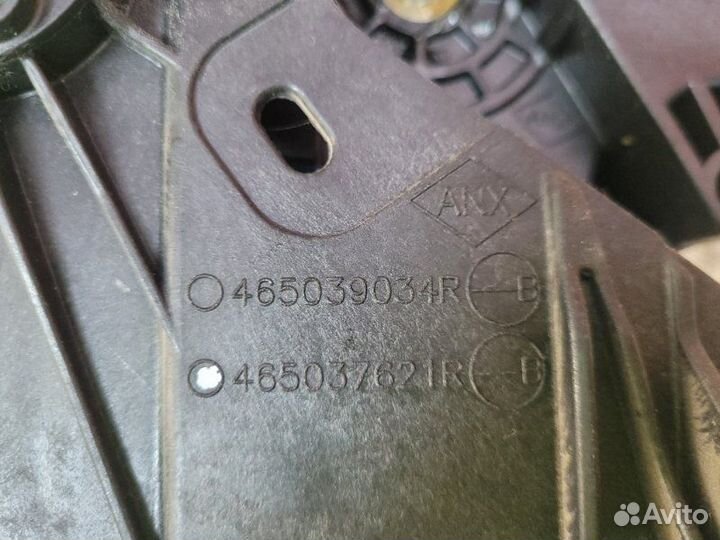 Педаль сцепления Renault Sandero Stepway