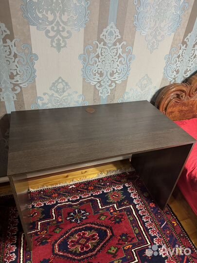 Компьютерный стол новый