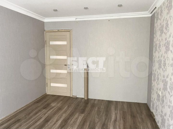 3-к. квартира, 65 м², 4/5 эт.