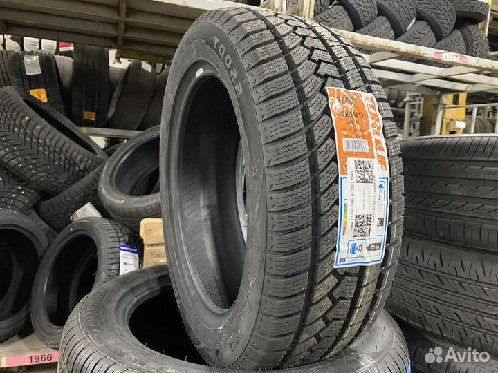 Torque TQ022 215/55 R17 98H