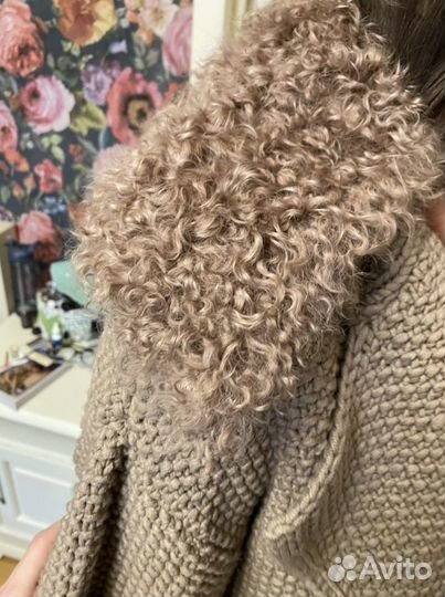 Вязаное пальто женское длинное