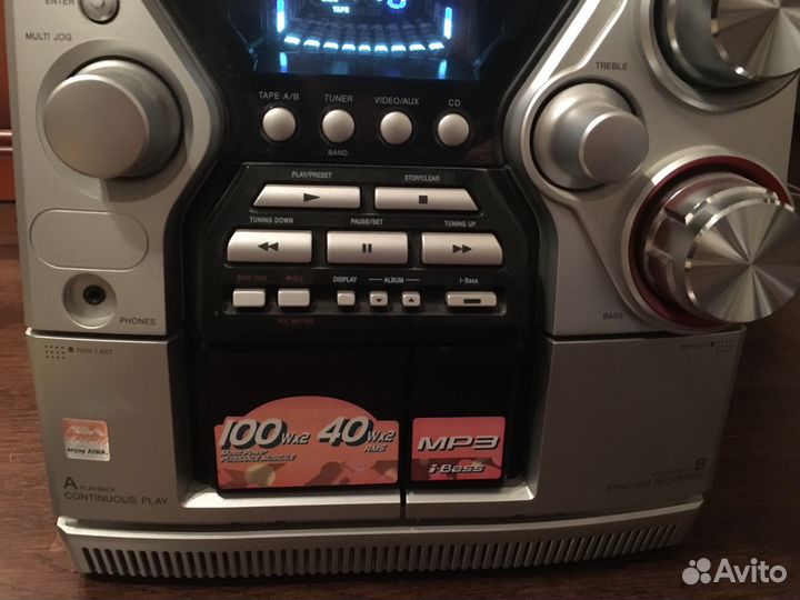 Музыкальный центр