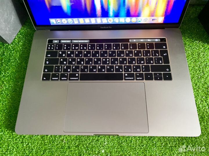 MacBook Pro 15 2017 i7 16gb 256gb/90-циклов