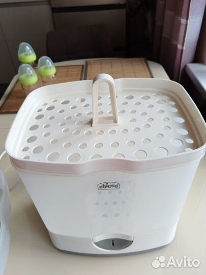 Паровой стерилизатор Chicco для детских бутылочек