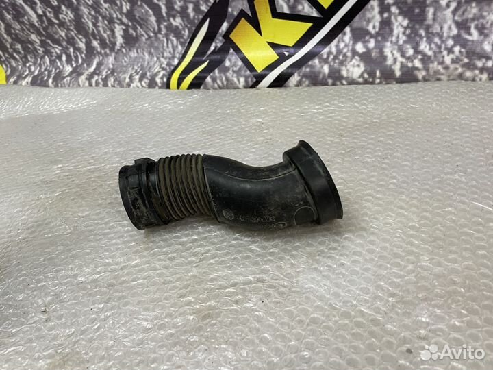 Патрубок воздушного фильтра Astra H G Астра Н