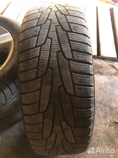 Kumho I'Zen KW31 235/55 R18 104R