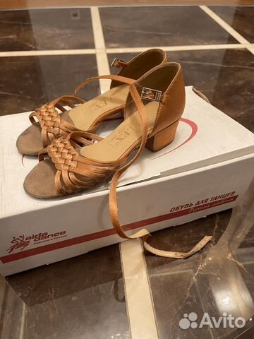 Бальные туфли для девочки