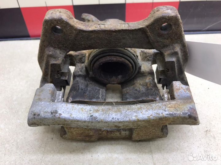 Суппорт задний левый рэнж ровер спорт 2