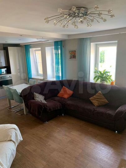 4-к. квартира, 110,9 м², 2/10 эт.