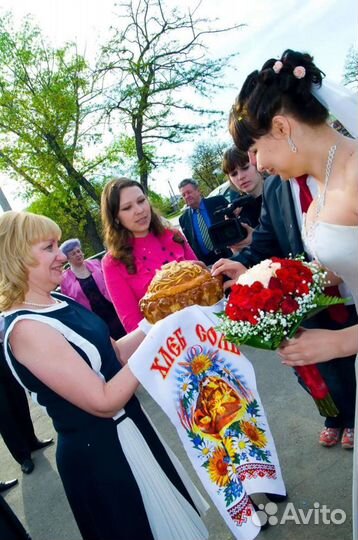 Ведущая на свадьбы, юбилеи