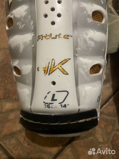 Щитки хоккейные reebok размер 14