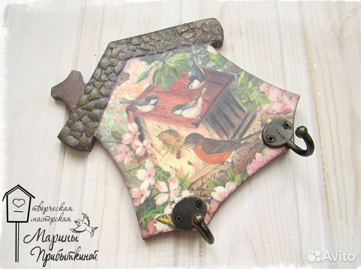 Ключница-вешалка 