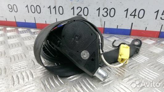 Ремень безопасности с пиропатроном сиденья передне