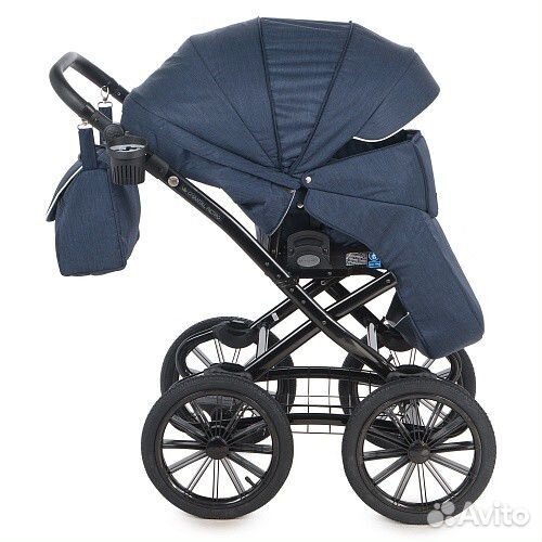 Коляска новая в упаковке на заводской гарантии