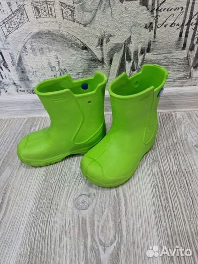 Резиновые сапоги