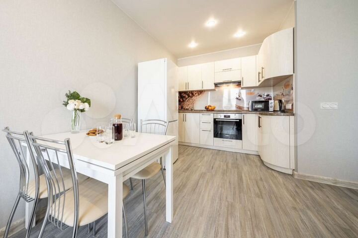 2-к. квартира, 50 м², 6/25 эт.