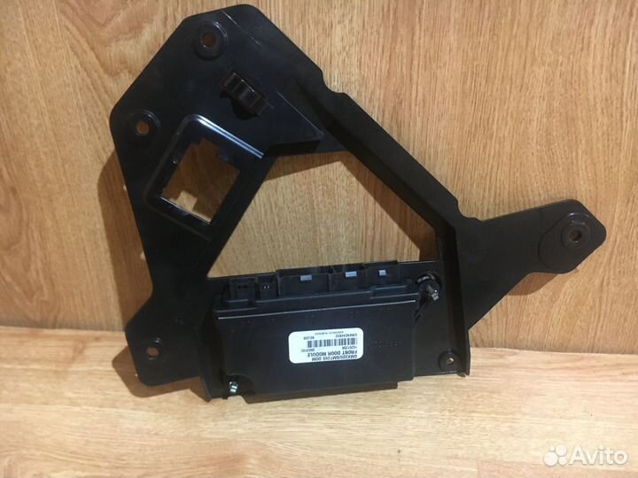 Блок комфорта передней правой двери Cadillac SRX