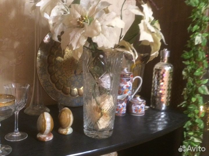 Ваза хрустальная с. Цветами