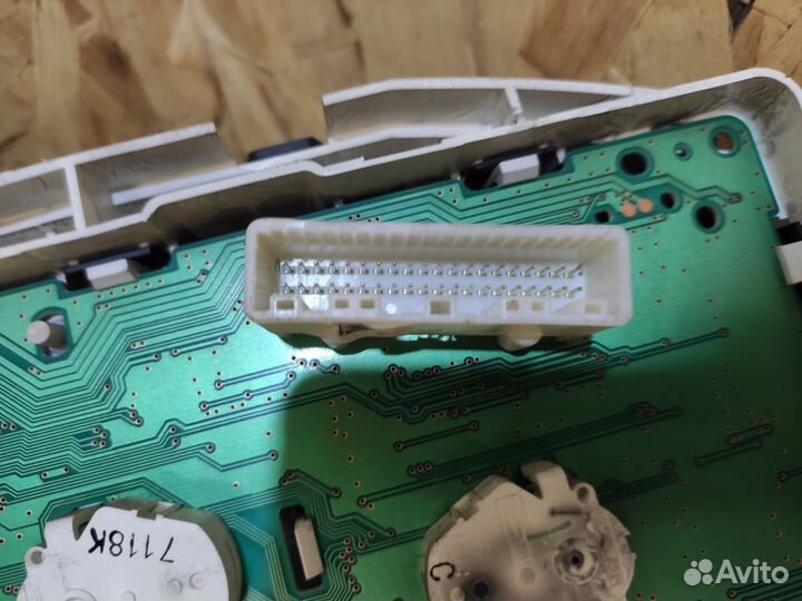 Панель приборов Nissan Note