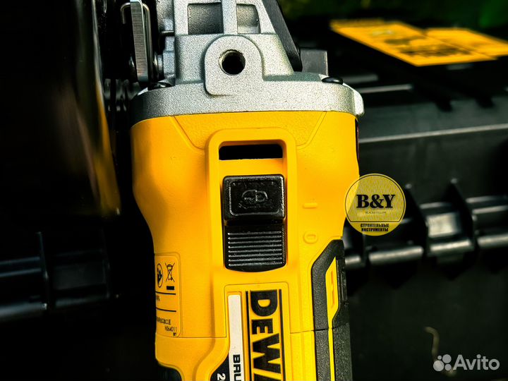 Аккумуляторная болгарка DeWalt DCG405NT 20B