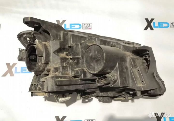 Фара левая Mercedes Gla x156 x 156